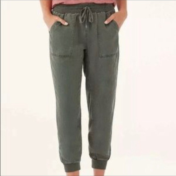 Splendid Drawstring Muted Green Joggers Size M - Picture 4 of 15